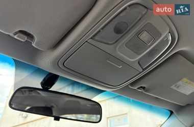 Седан Kia Optima 2016 в Киеве