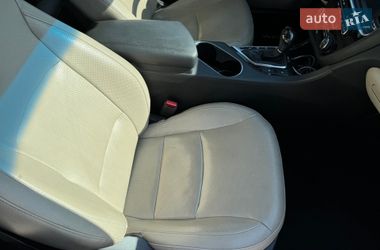 Седан Kia Optima 2014 в Кропивницком