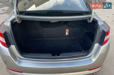 Седан Kia Optima 2012 в Тернополе