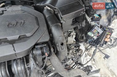 Седан Kia Optima 2015 в Киеве