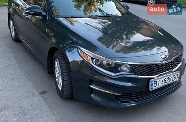 Седан Kia Optima 2015 в Полтаве