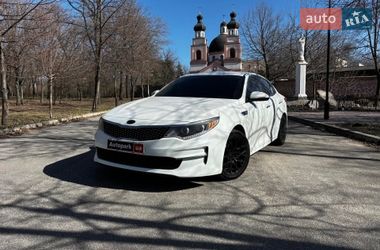 Седан Kia Optima 2016 в Запорожье