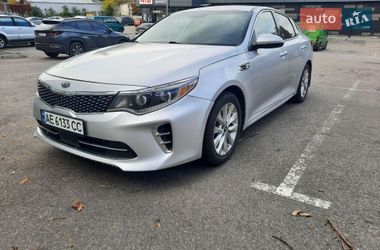 Седан Kia Optima 2017 в Днепре