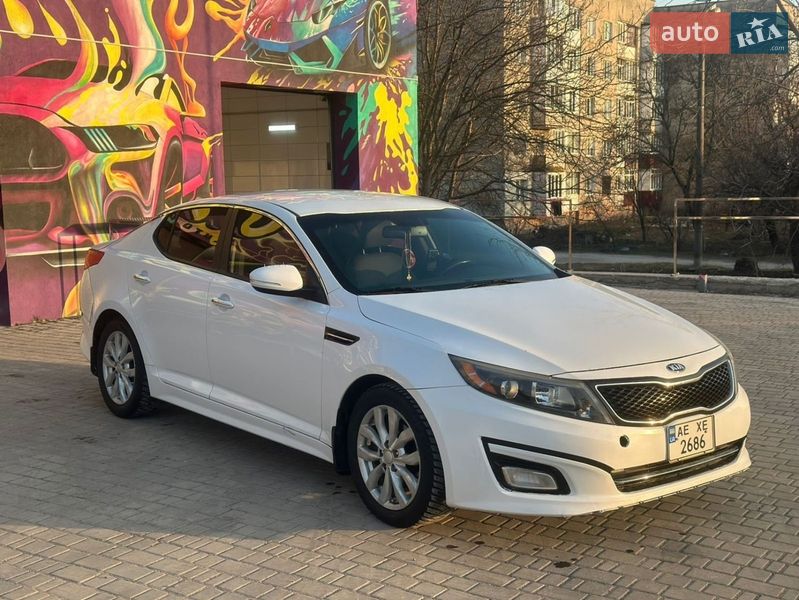 Седан Kia Optima 2014 в Кам'янець-Подільському