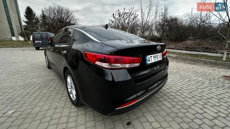 Седан Kia Optima 2016 в Ивано-Франковске