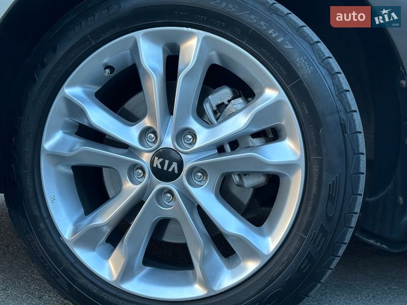 Седан Kia Optima 2012 в Одессе