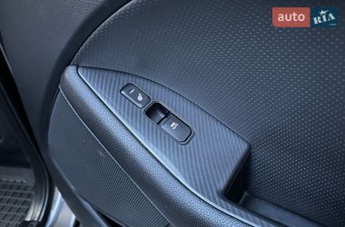 Седан Kia Optima 2012 в Одессе
