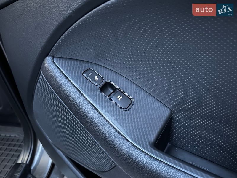 Седан Kia Optima 2012 в Одессе