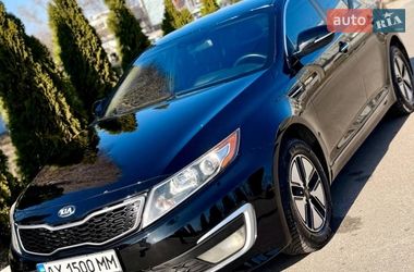 Седан Kia Optima 2013 в Харкові
