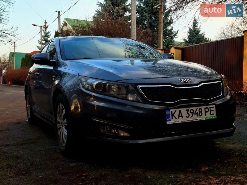 Седан Kia Optima 2013 в Броварах