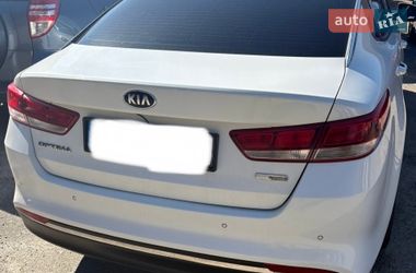 Седан Kia Optima 2016 в Киеве
