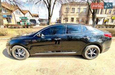 Седан Kia Optima 2013 в Новомиргороді