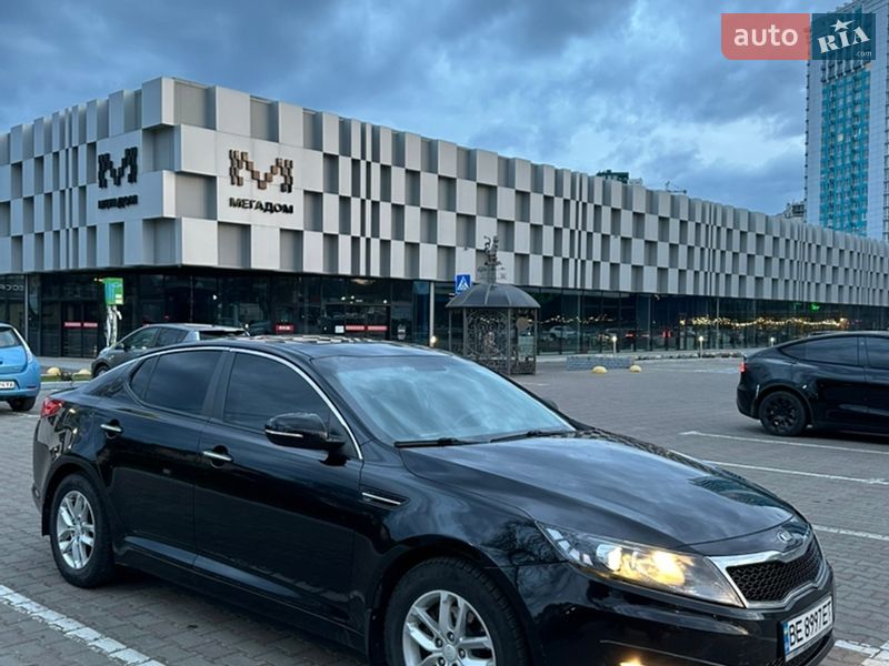 Седан Kia Optima 2012 в Одессе