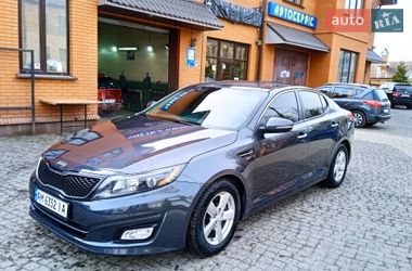 Седан Kia Optima 2015 в Житомирі