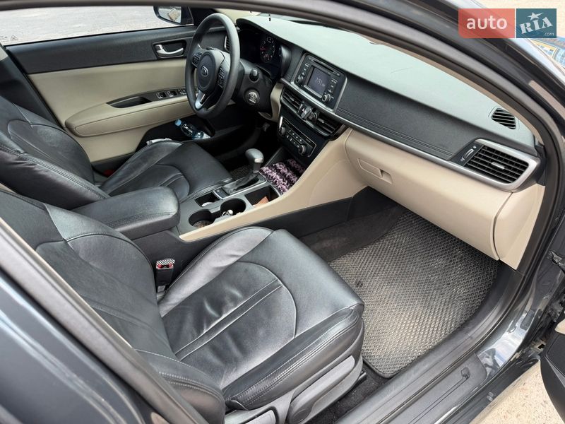 Седан Kia Optima 2015 в Харькове