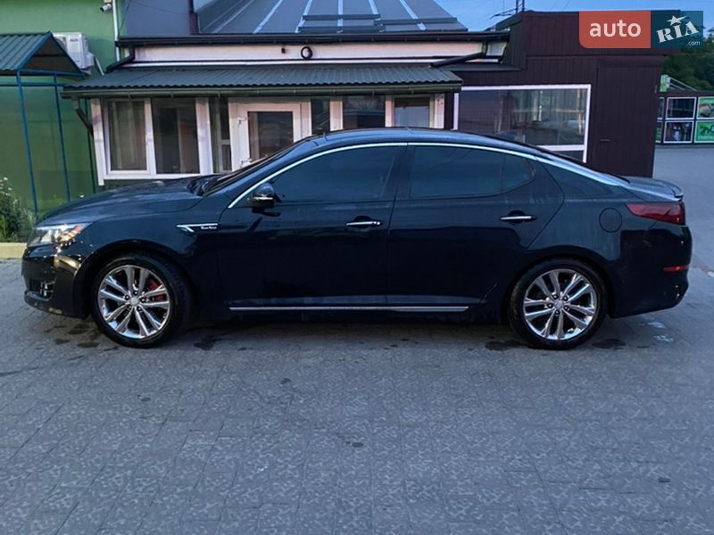 Седан Kia Optima 2015 в Львові