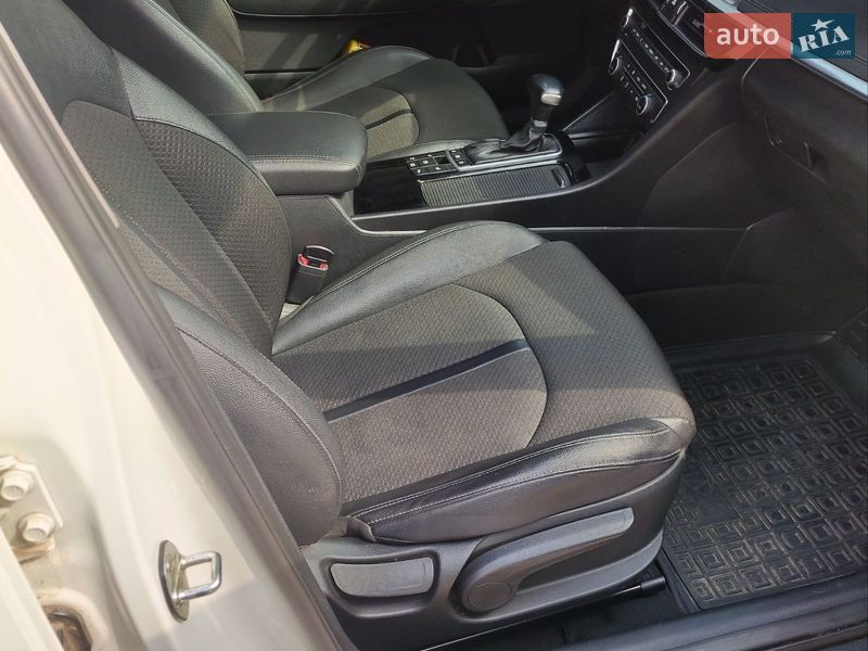 Седан Kia Optima 2019 в Житомирі
