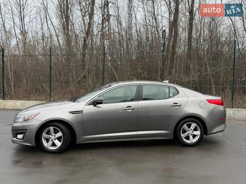 Седан Kia Optima 2013 в Киеве