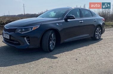 Седан Kia Optima 2017 в Киеве