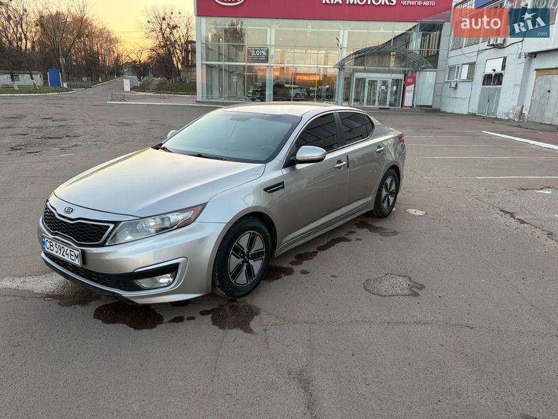 Седан Kia Optima 2011 в Чернігові