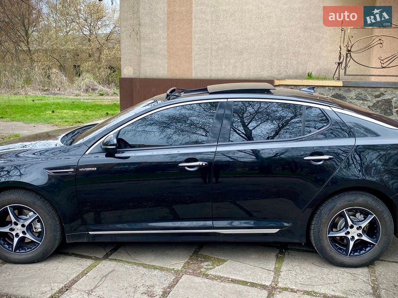 Седан Kia Optima 2013 в Новомиргороде