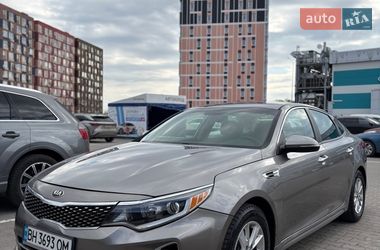 Седан Kia Optima 2016 в Крюківщині