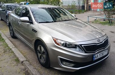 Седан Kia Optima 2012 в Киеве