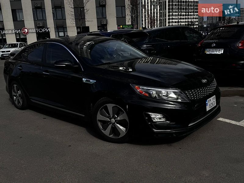 Седан Kia Optima 2014 в Киеве