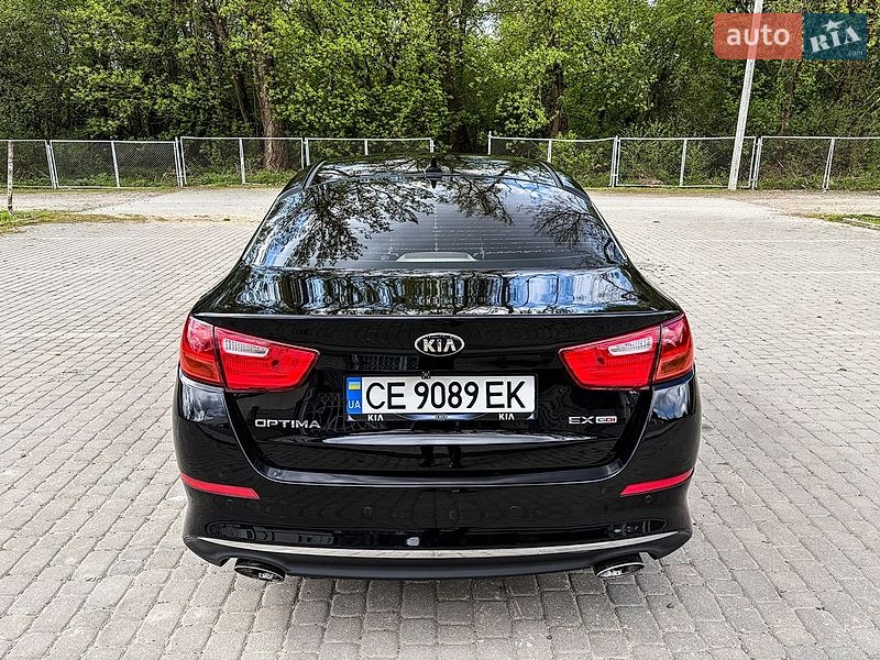 Седан Kia Optima 2014 в Черновцах