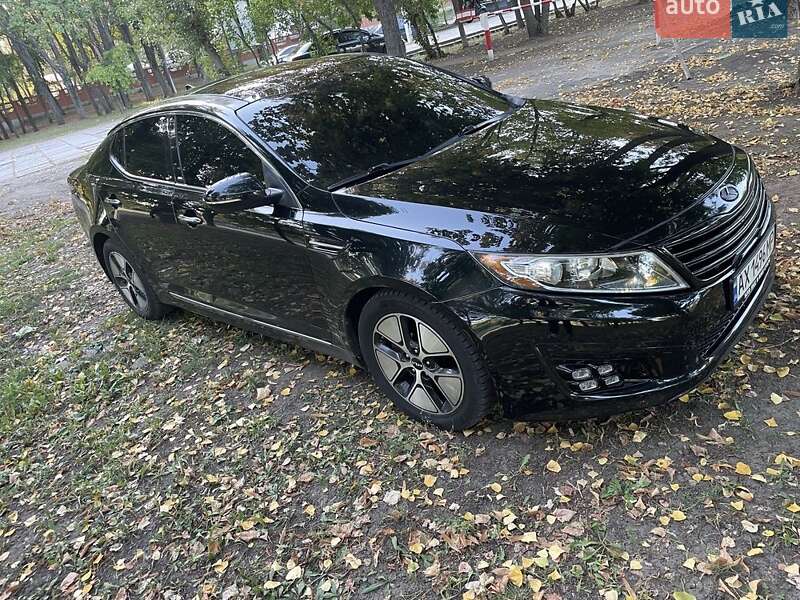 Седан Kia Optima 2012 в Харкові