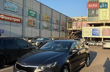 Седан Kia Optima 2012 в Києві