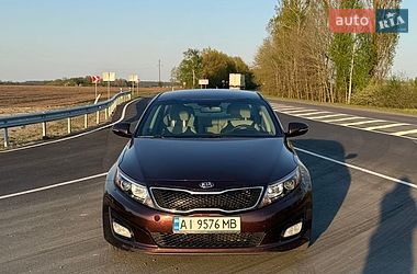 Седан Kia Optima 2014 в Фастове