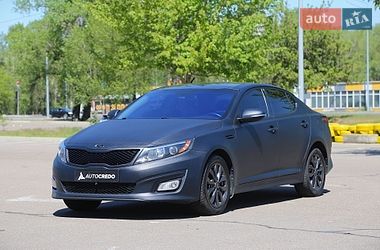 Седан Kia Optima 2015 в Києві