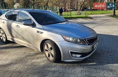 Седан Kia Optima 2012 в Львові