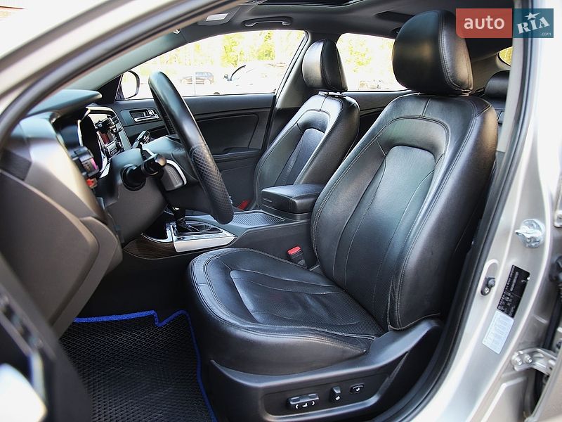 Седан Kia Optima 2011 в Харькове