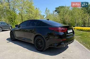 Седан Kia Optima 2014 в Днепре