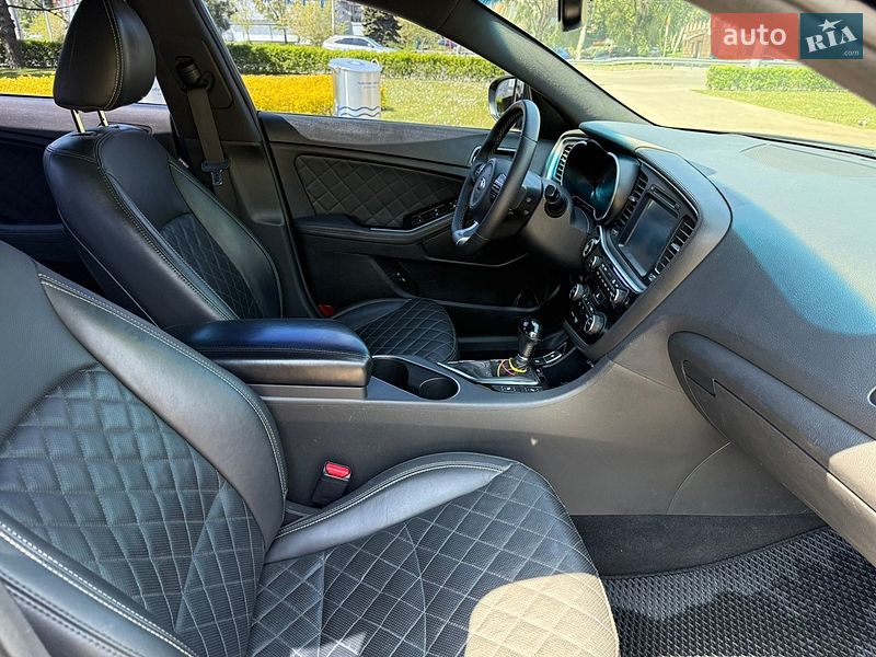 Седан Kia Optima 2014 в Днепре