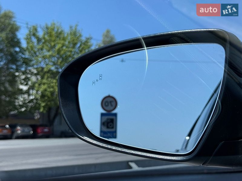 Седан Kia Optima 2014 в Днепре