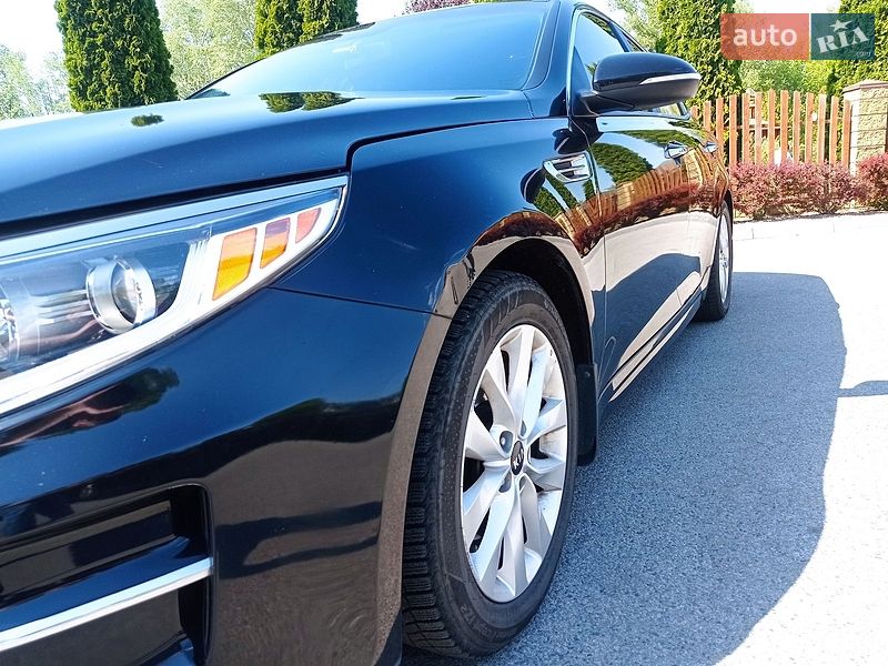 Седан Kia Optima 2018 в Днепре