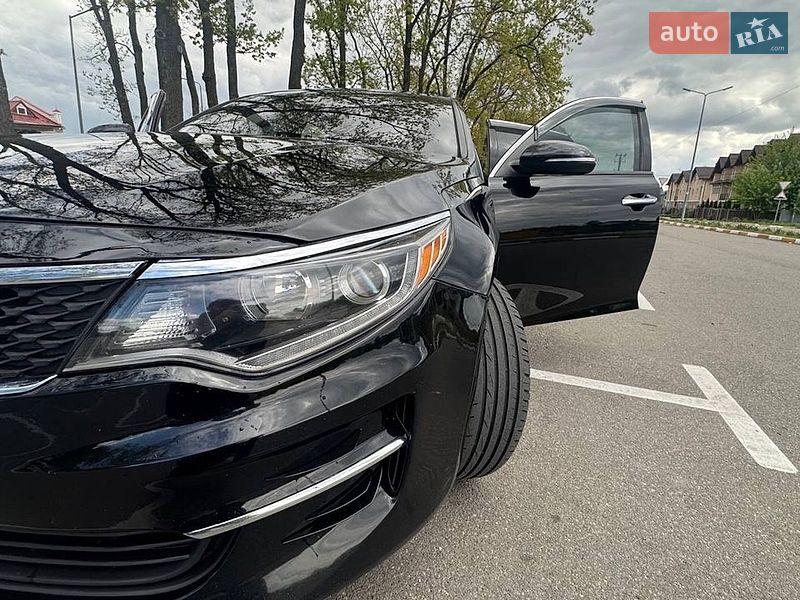 Седан Kia Optima 2016 в Києві