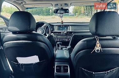 Седан Kia Optima 2016 в Києві