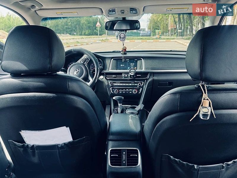 Седан Kia Optima 2016 в Києві