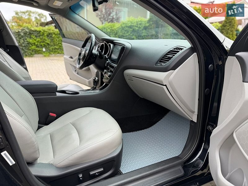 Седан Kia Optima 2014 в Одессе
