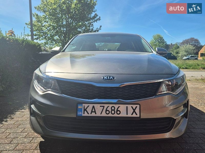 Седан Kia Optima 2018 в Києві