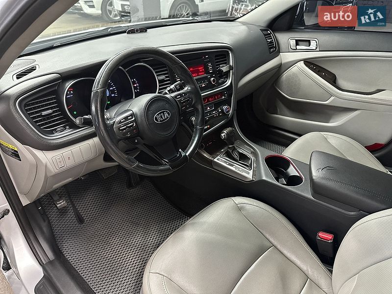Седан Kia Optima 2014 в Харкові