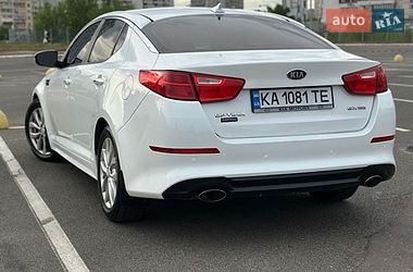 Седан Kia Optima 2014 в Киеве