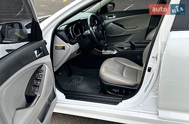 Седан Kia Optima 2014 в Киеве