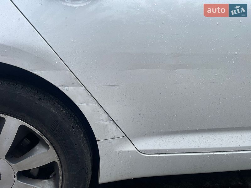 Седан Kia Optima 2011 в Києві