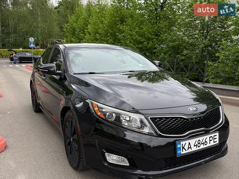 Седан Kia Optima 2014 в Киеве