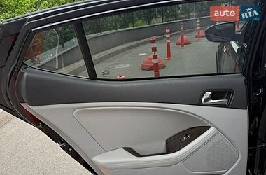 Седан Kia Optima 2014 в Киеве